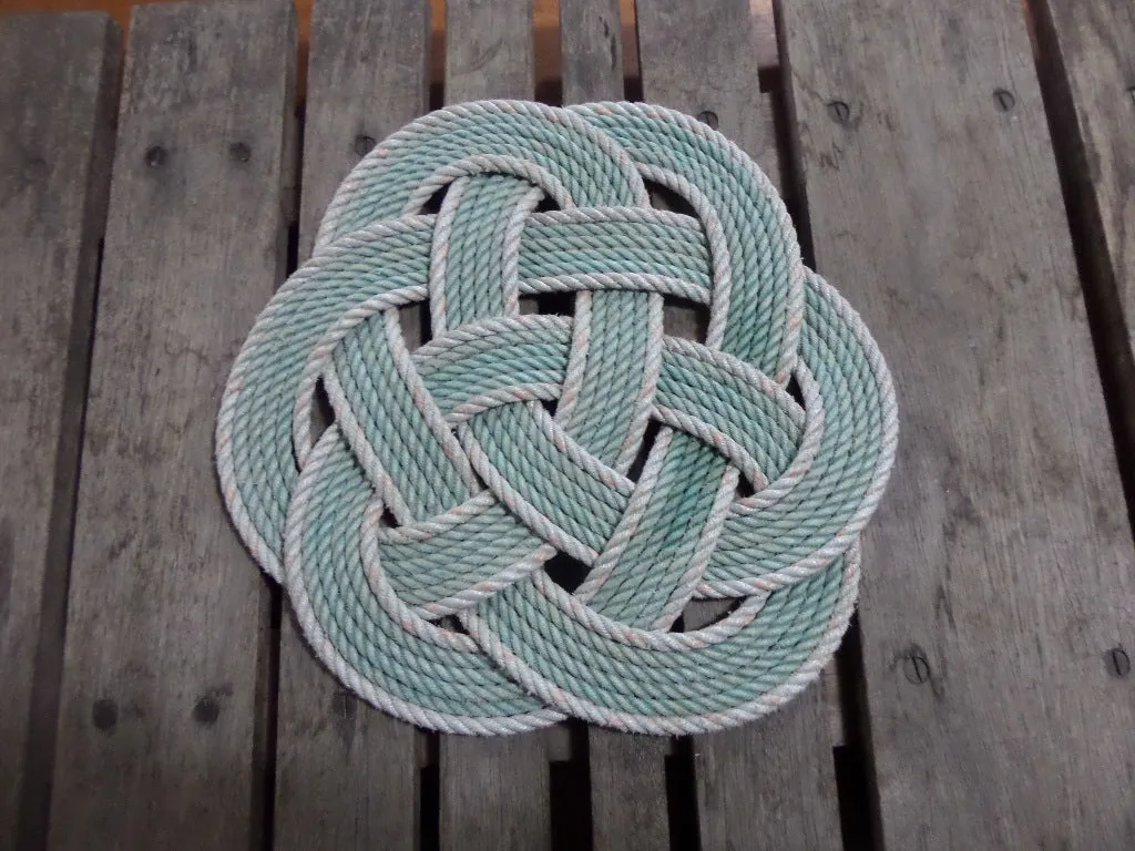 15" Centerpiece Trivet