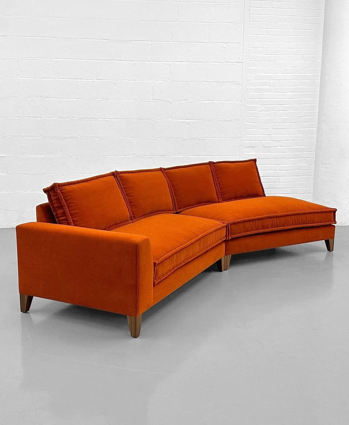 Carol Scratch Resistant Angular Bent Chaise Sectional Sofa