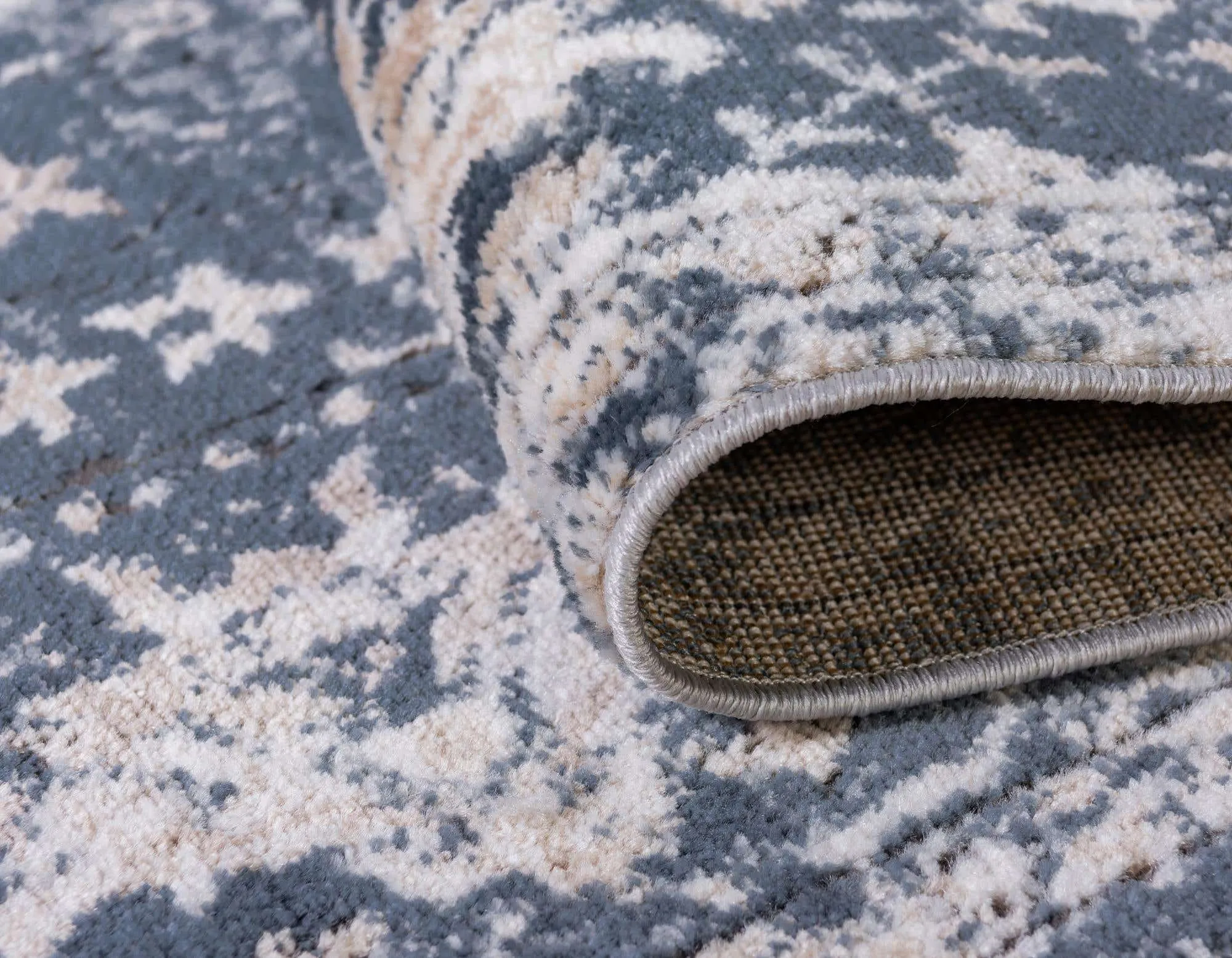 Central Rug