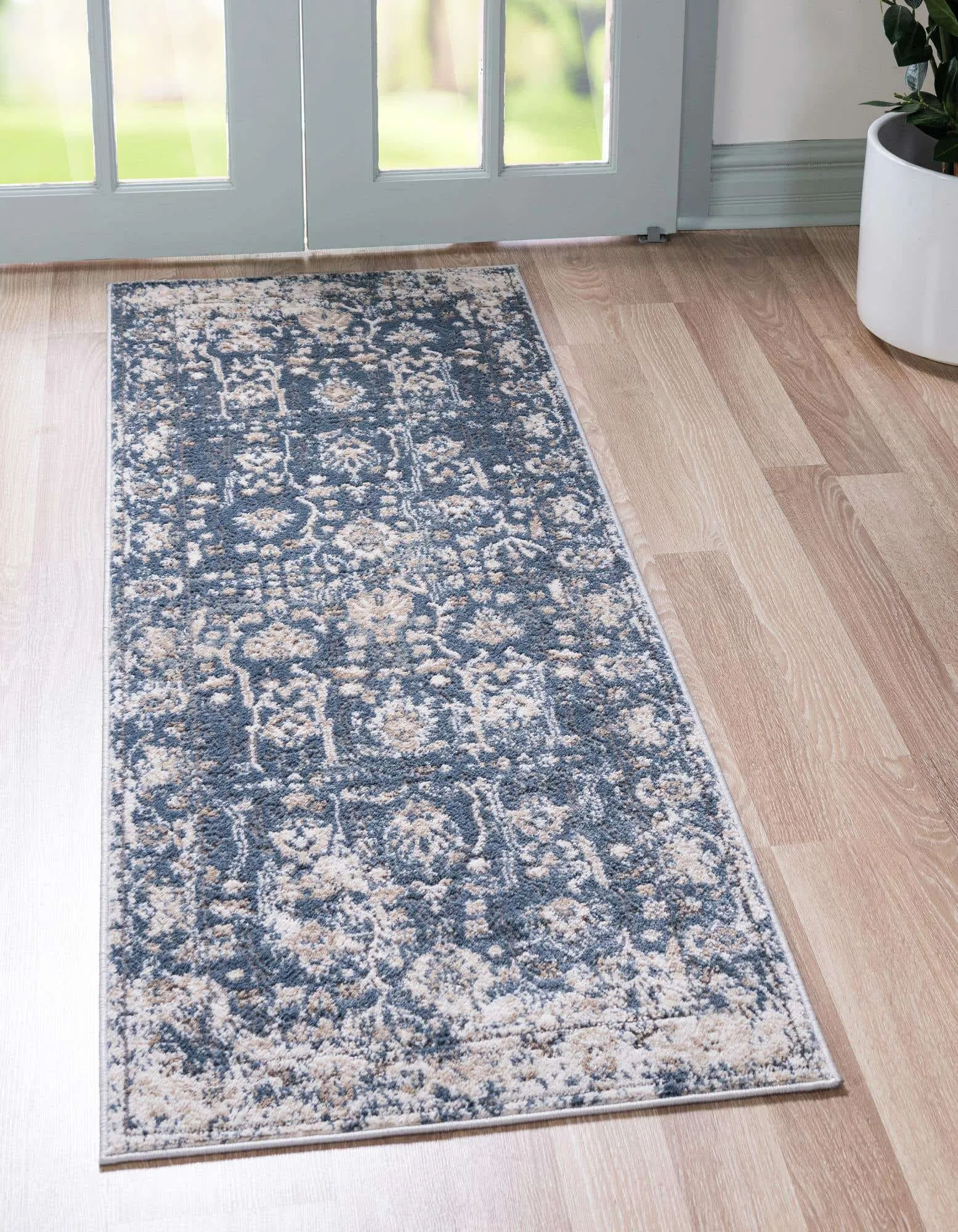 Central Rug