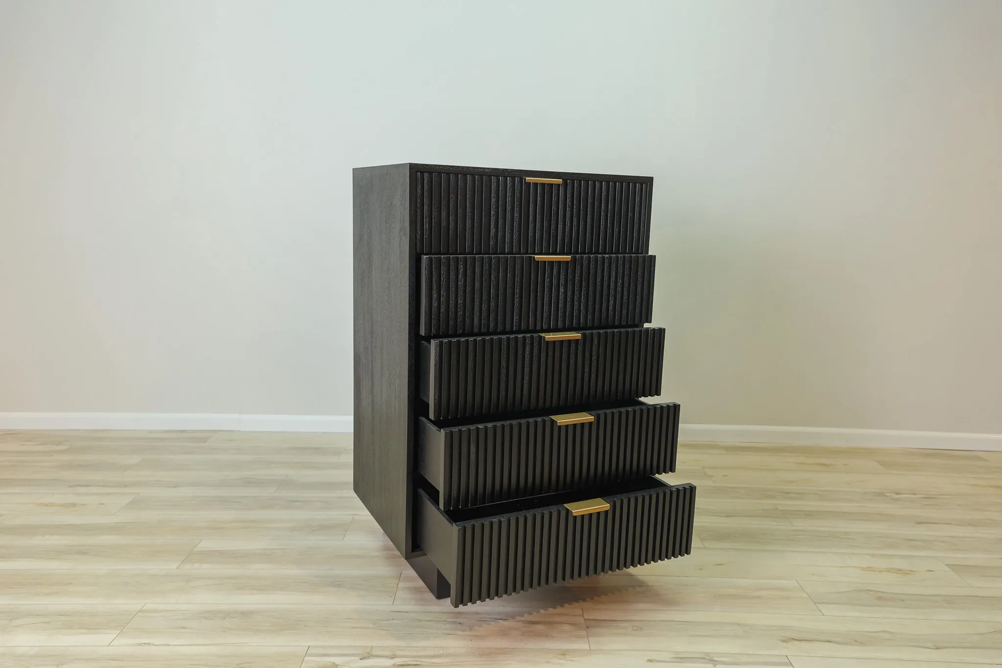 Dunn Chest