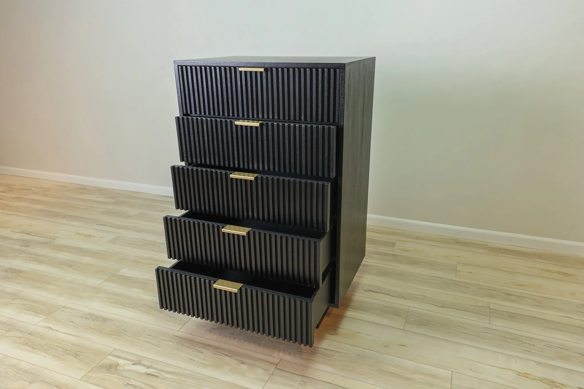 Dunn Chest