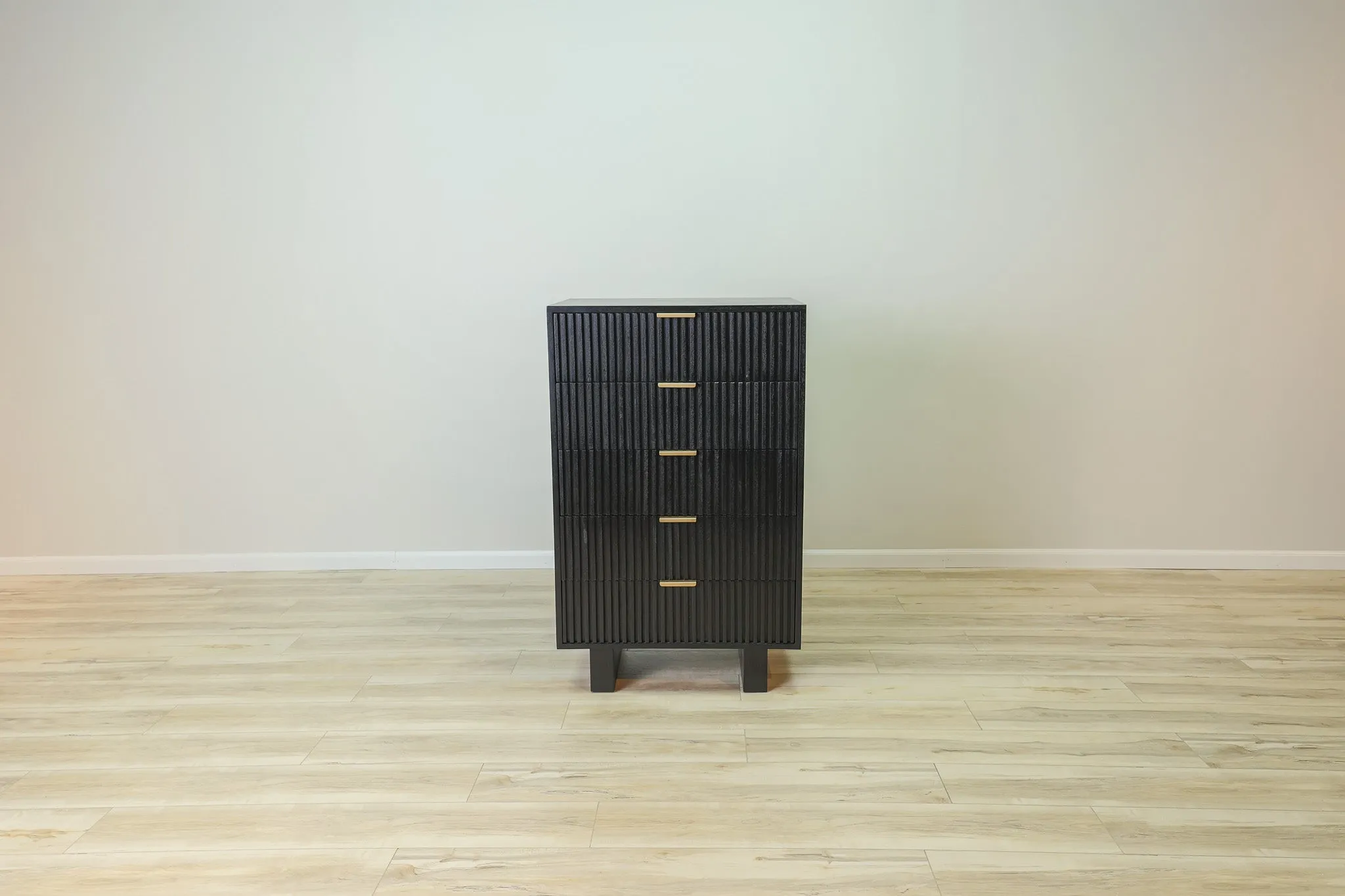 Dunn Chest