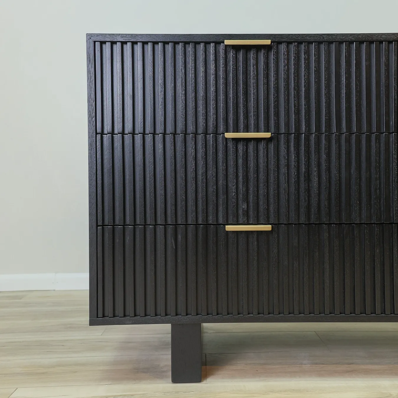 Dunn Dresser