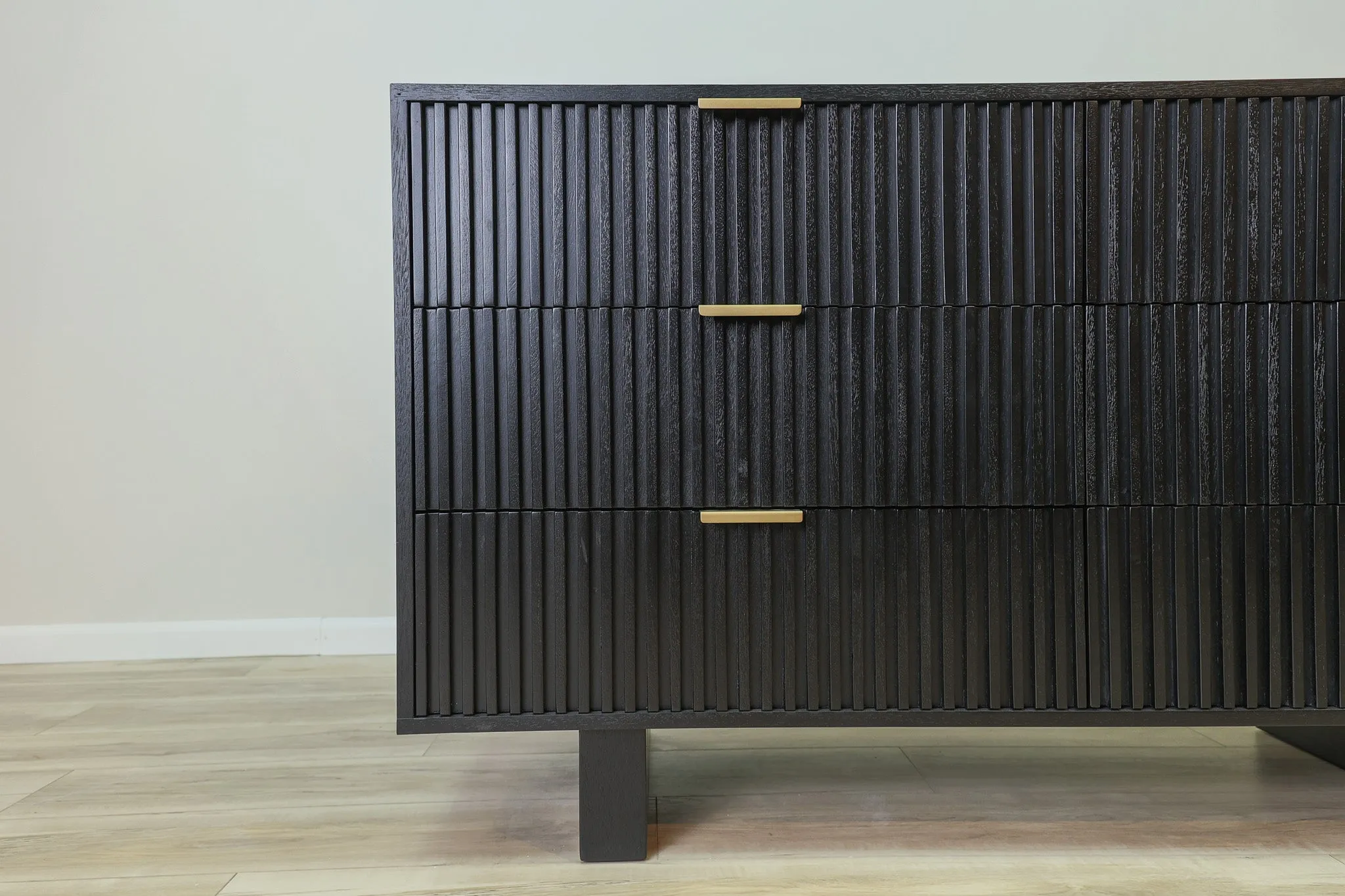 Dunn Dresser