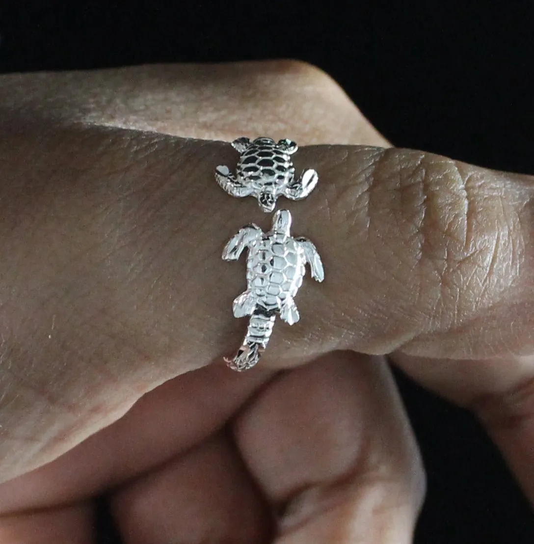 Extra Light Adjustable  Ring with Turtles