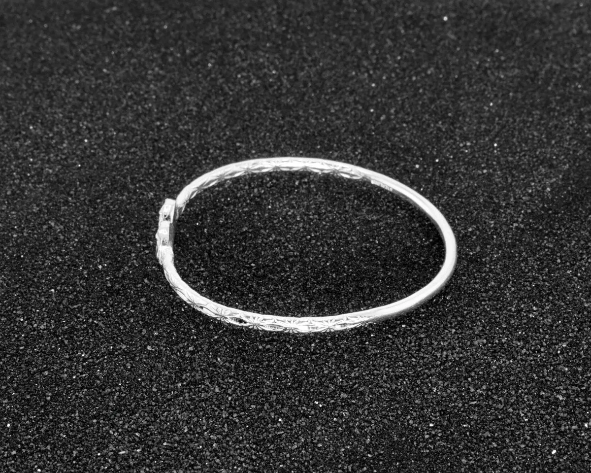 Extra Light Steel Pan Silver Bangle with Calypso Pattern