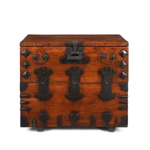 Korean Pear Wood Bandaji From Jeju Do - 19th Century