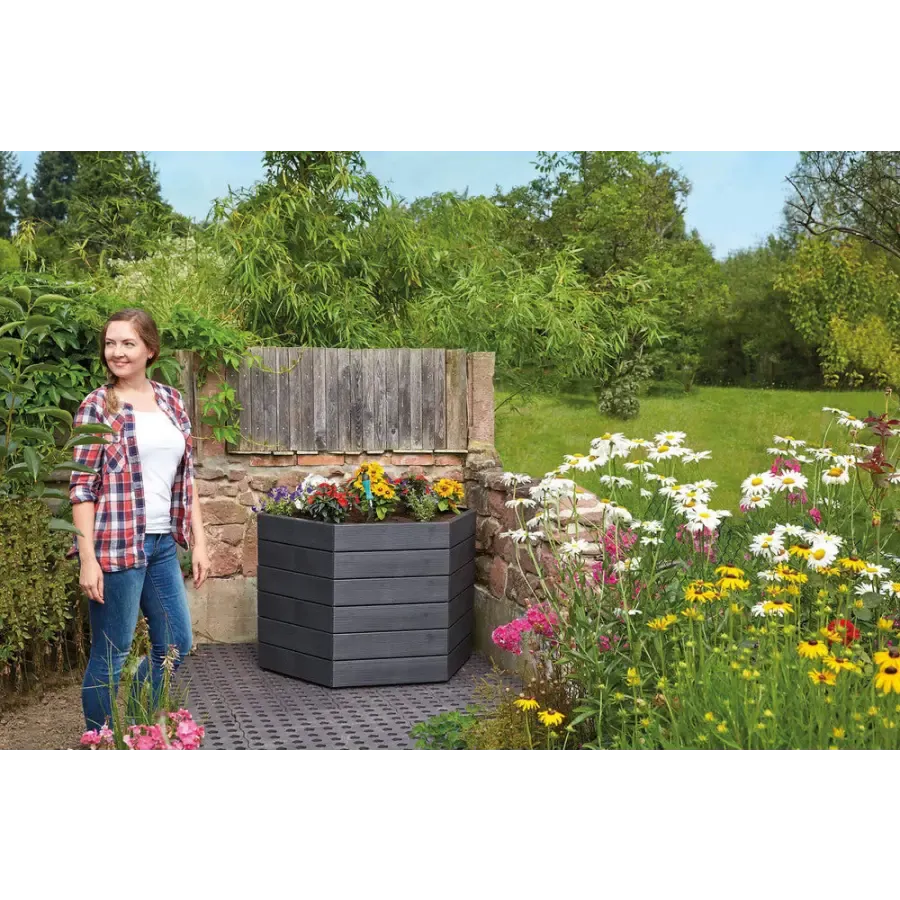 Maze Hex Ergo Raised Garden Bed