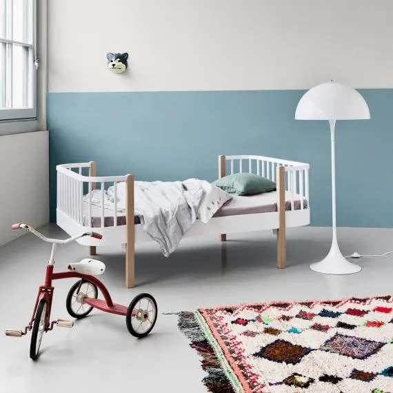Oliver Furniture - Wood Junior Bed in White & Oak