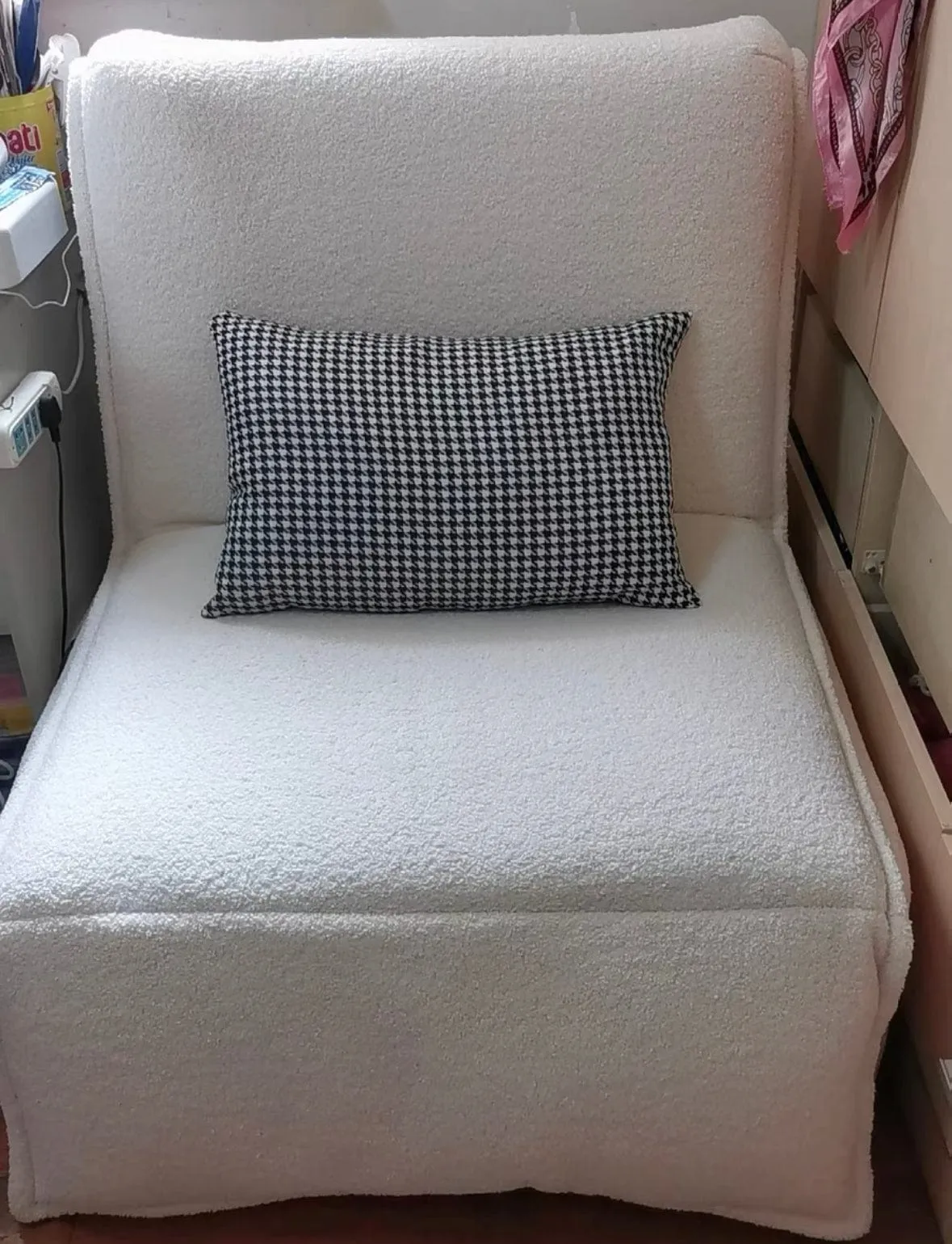 Omari Boucle Electric Sofa Bed