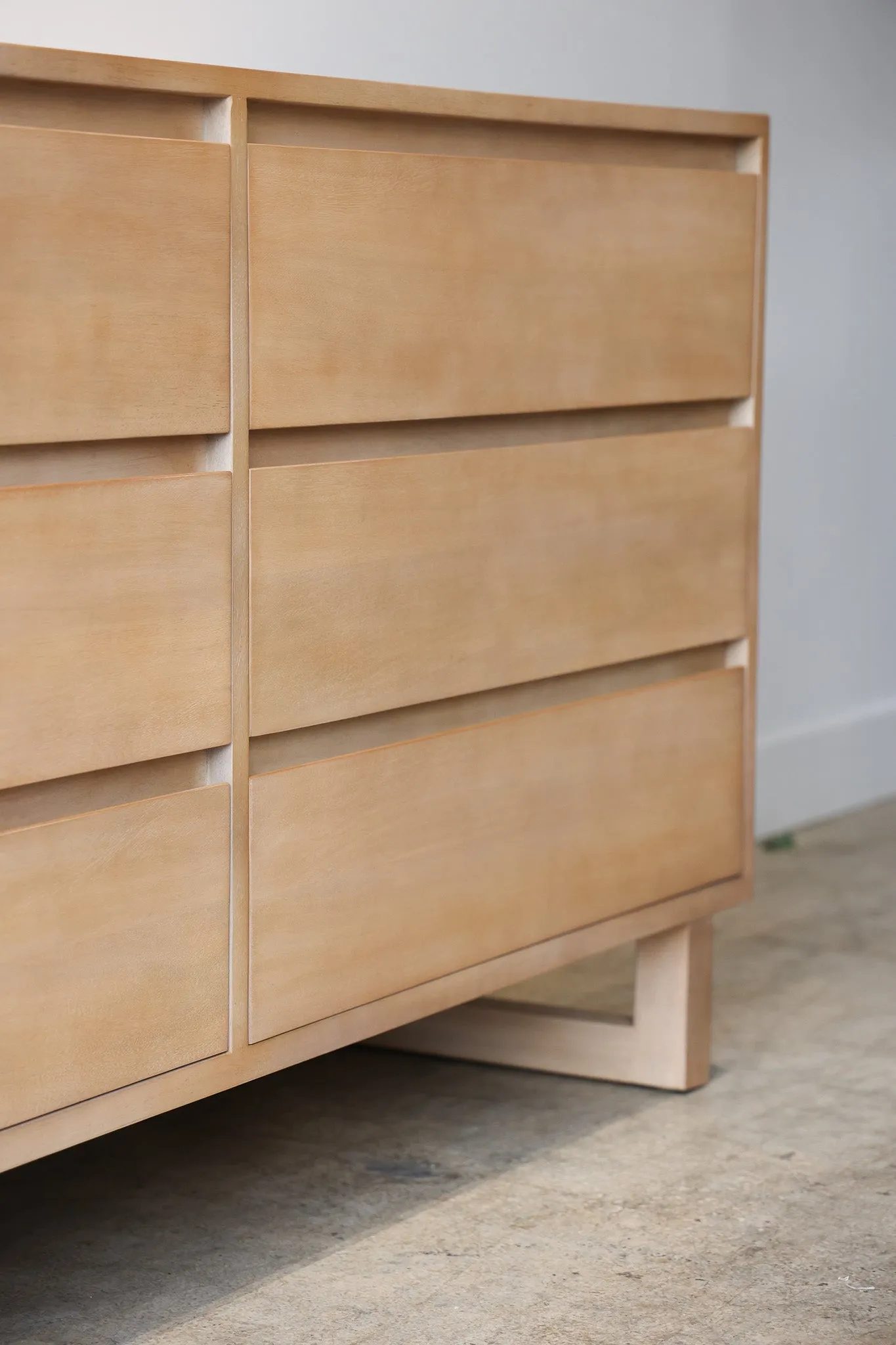 Oslo Dresser