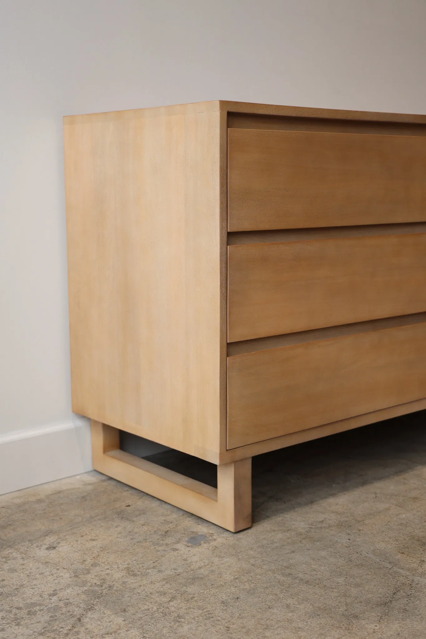 Oslo Dresser
