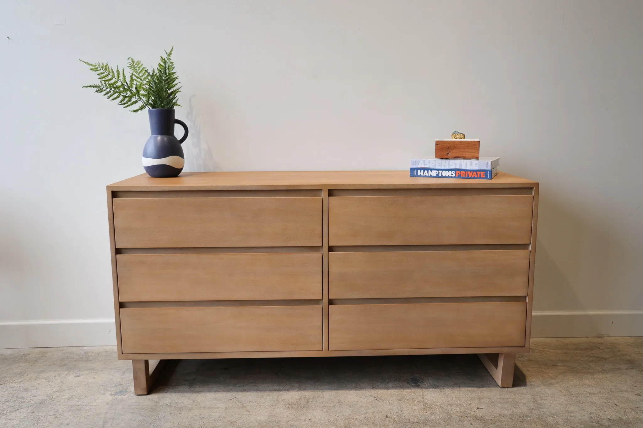 Oslo Dresser