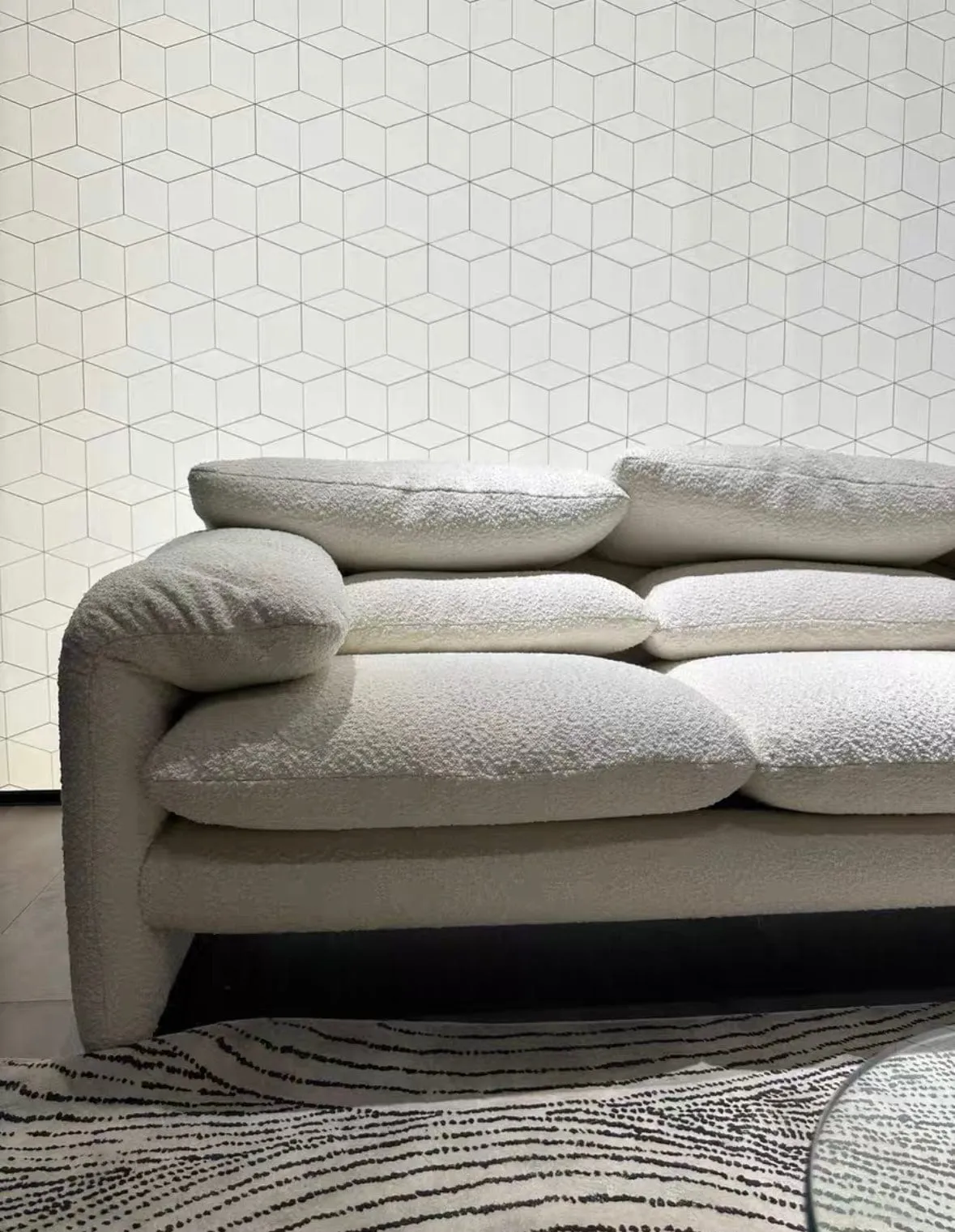 Piesca Boucle Sofa