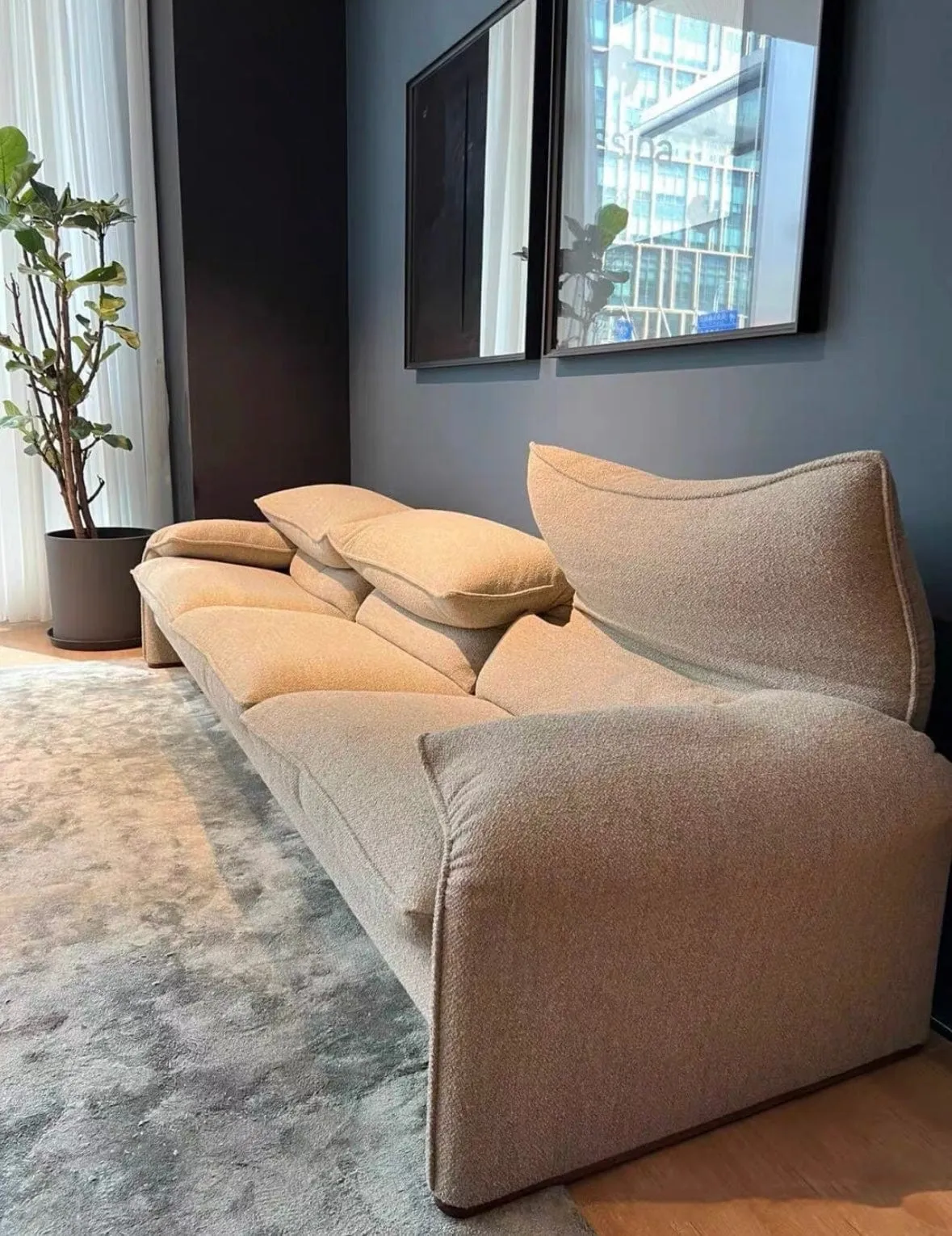 Piesca Boucle Sofa