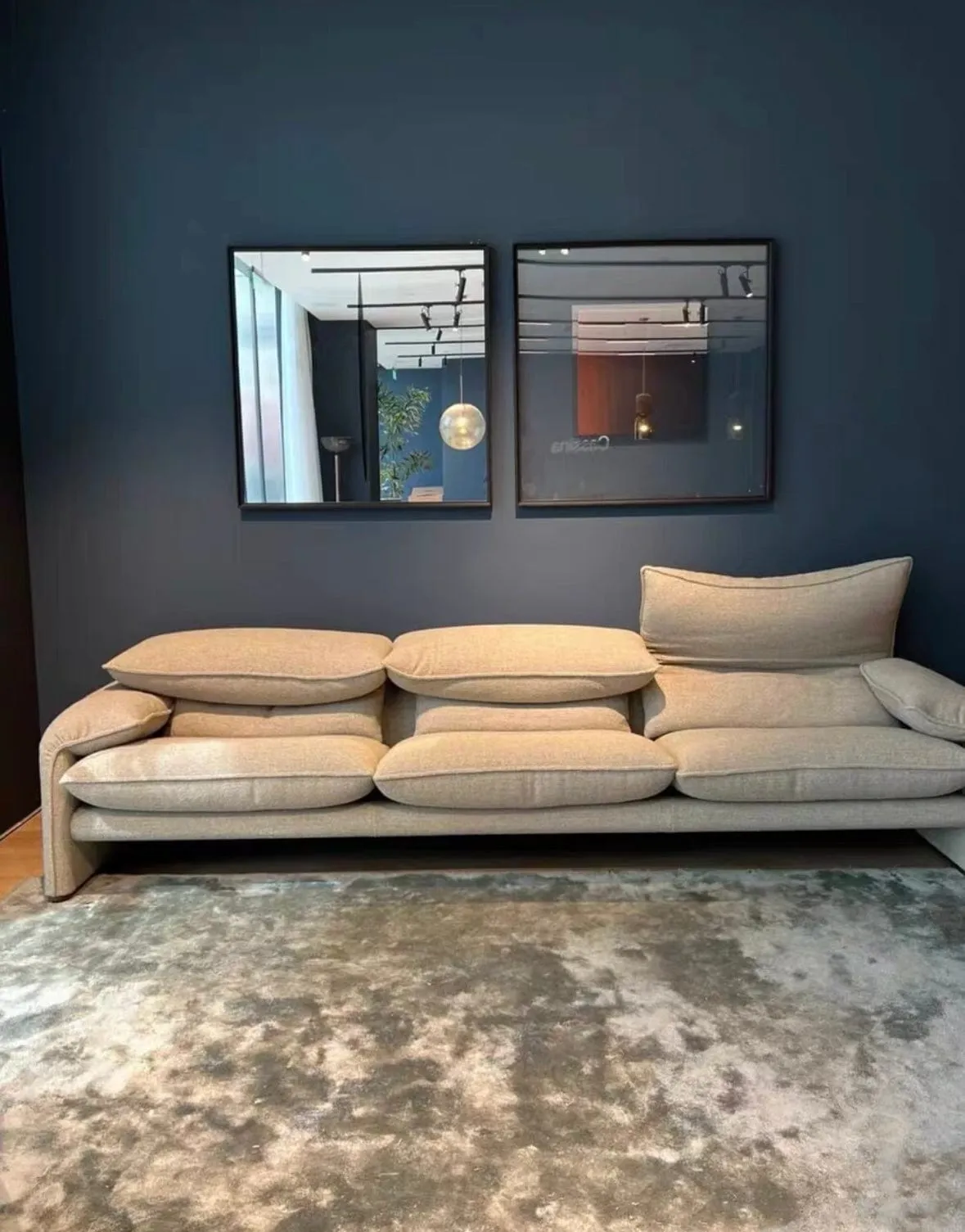 Piesca Boucle Sofa