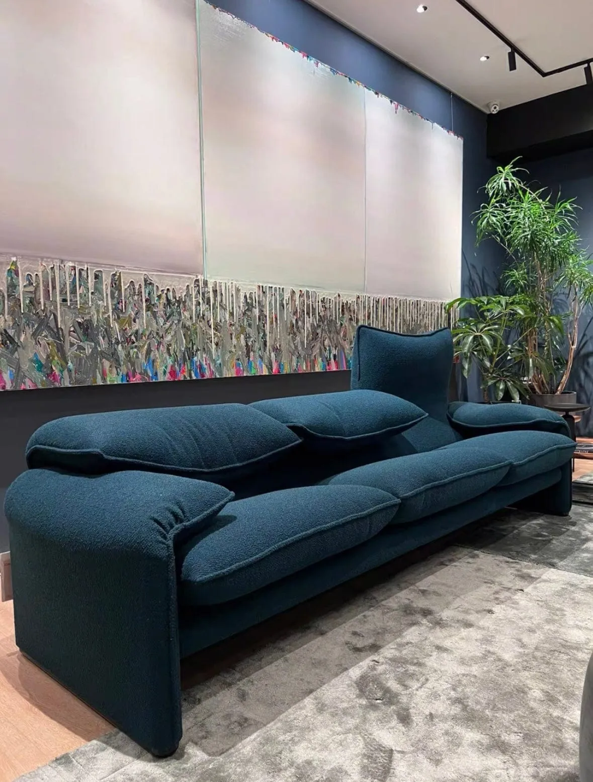 Piesca Boucle Sofa