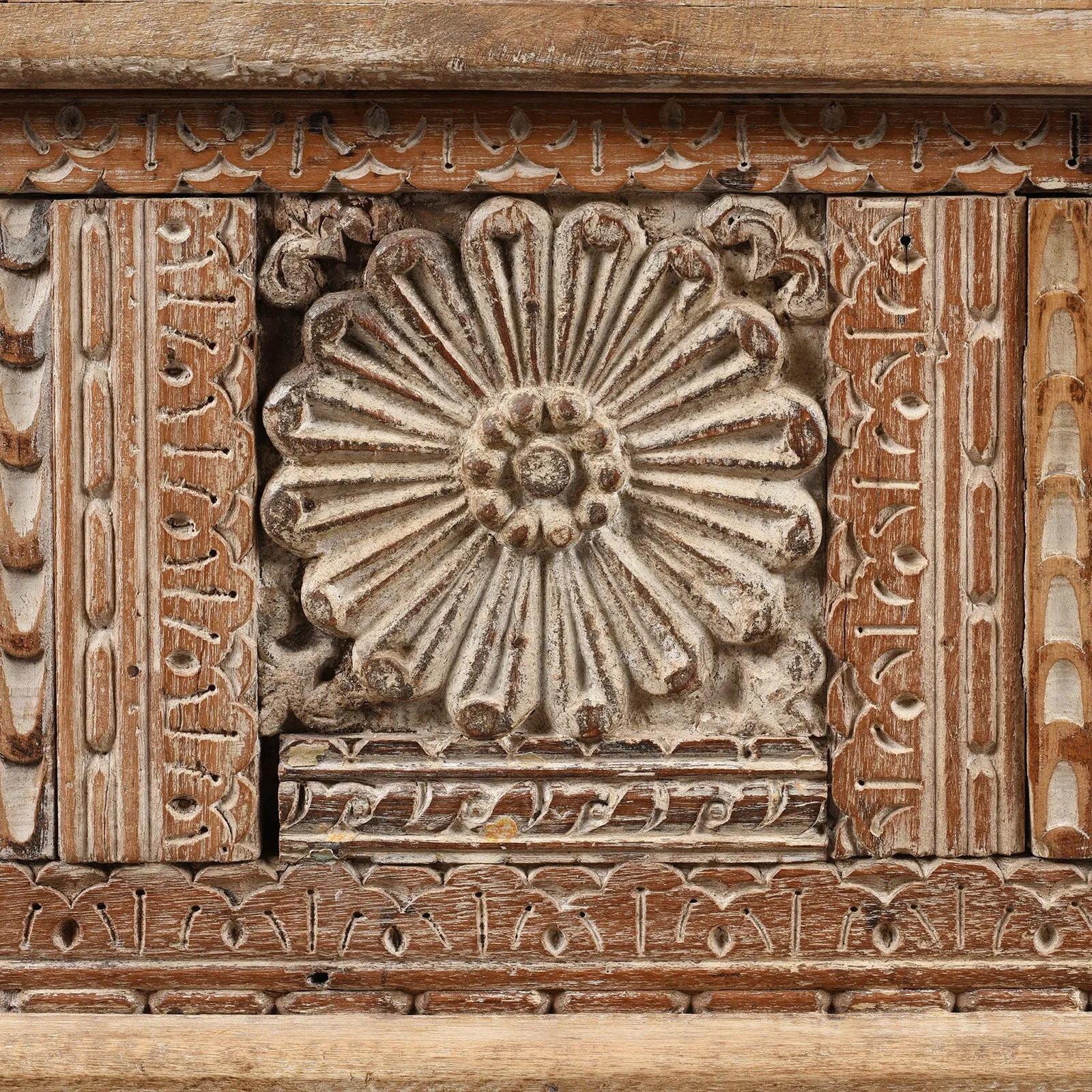 Reclaimed Teakwood Blanket Chest With Painted Finish
