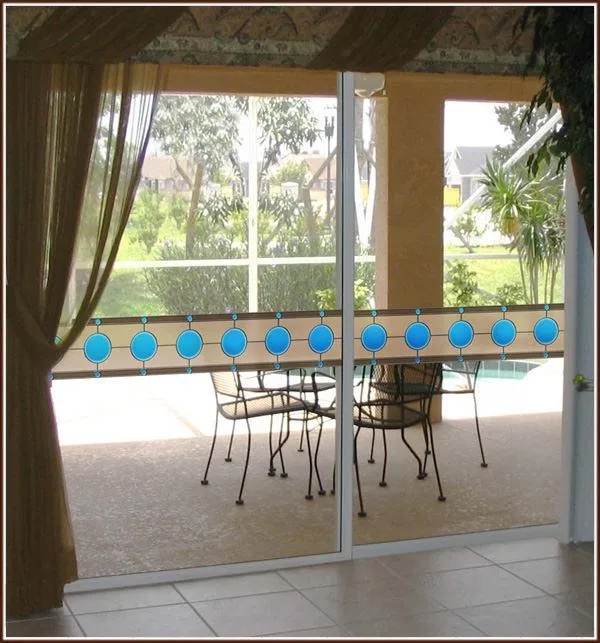 Roswell Border Sale | Privacy Static Cling