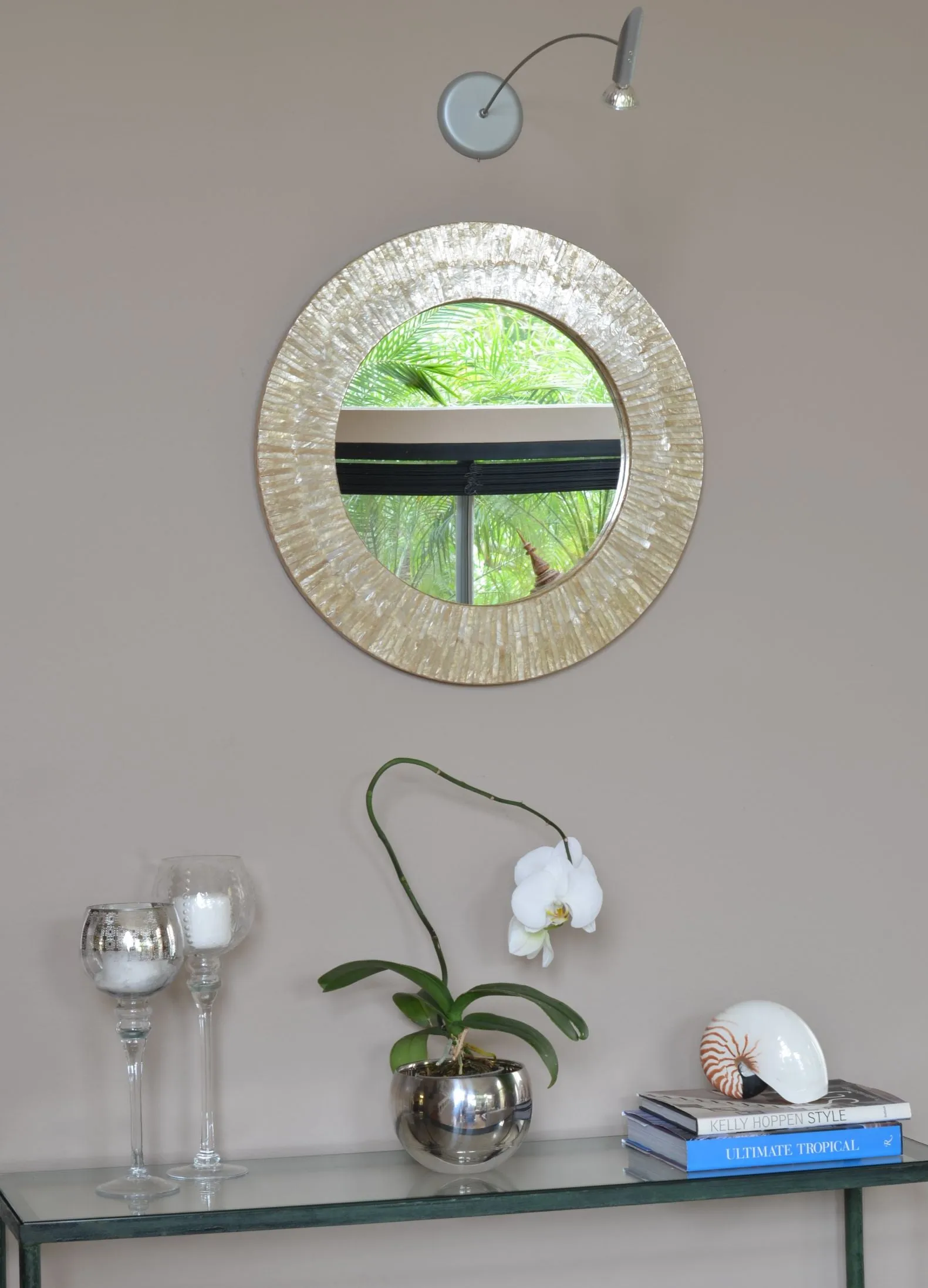 Round Capiz Seashell Sunray Wall Mirror, Pearlescent White