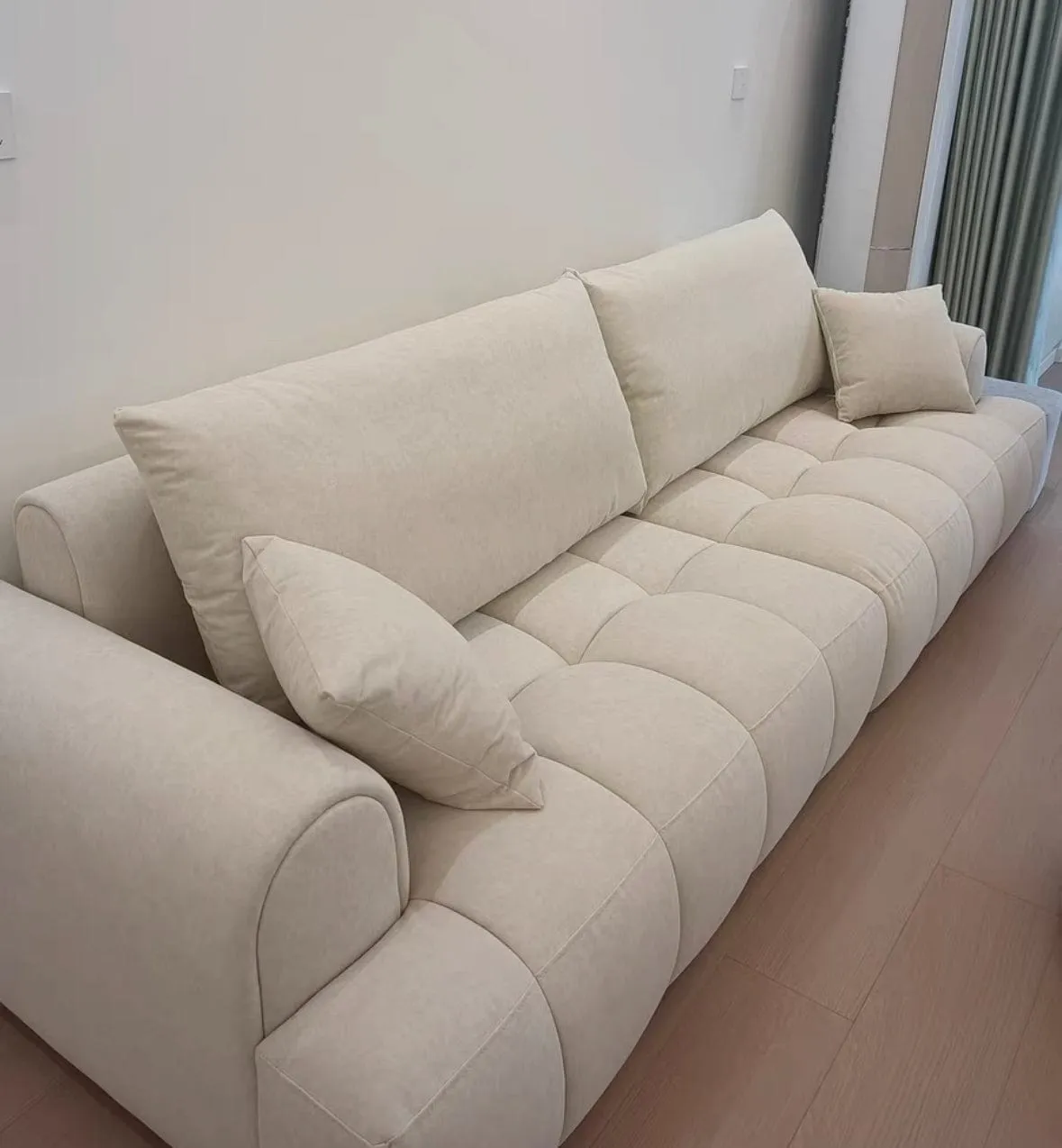 Rudorf Scratch Resistant Sofa