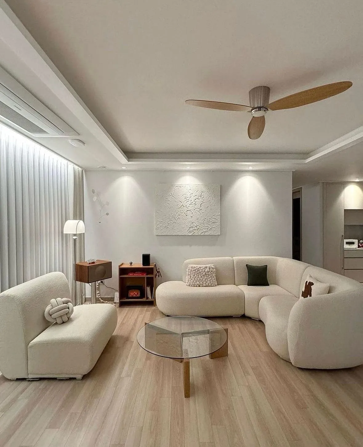 Triscia Performance Boucle Sofa