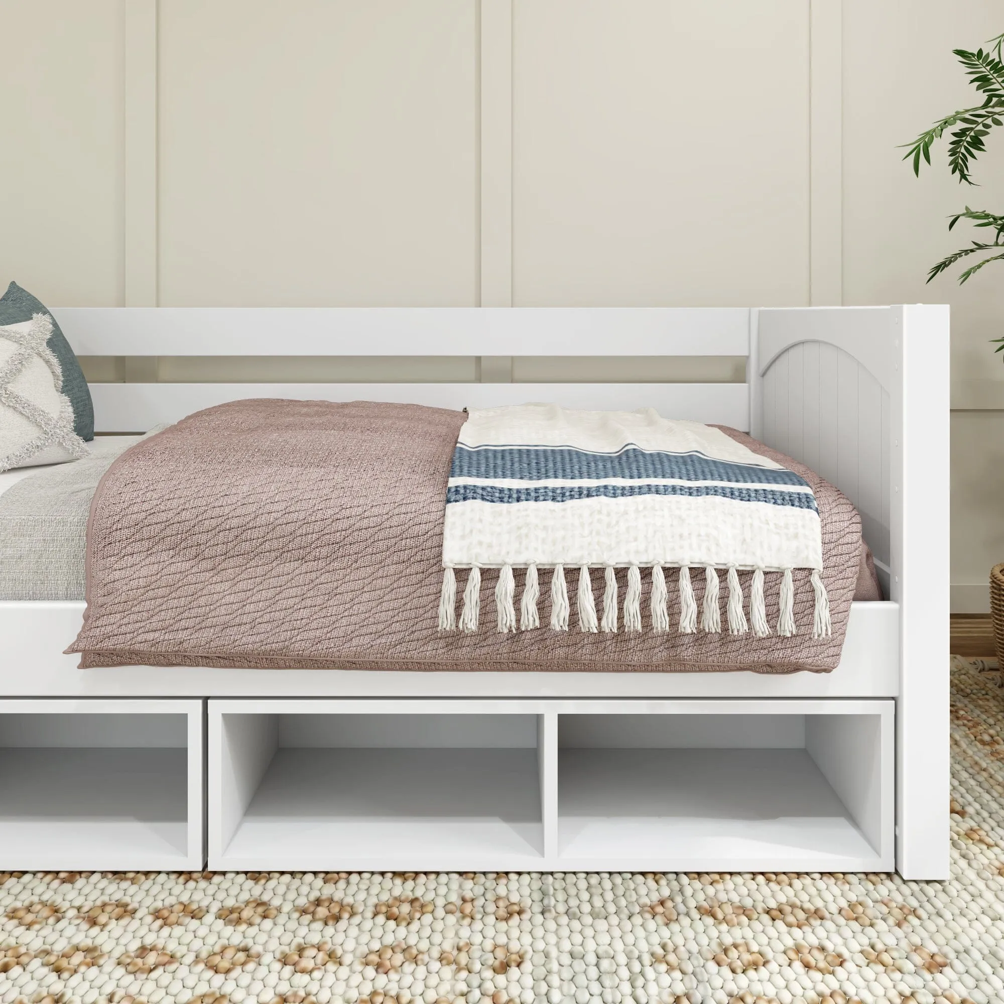 Twin Daybed with Cubbies